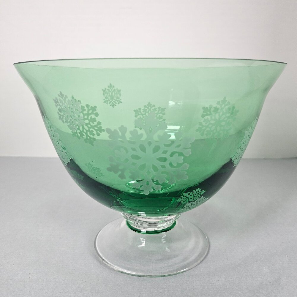 FTD Crystal Green Bowl Clear Footed Frosted Etched Snowflakes Christmas Bowl